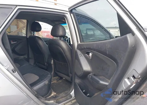 2011 Hyundai Tucson Gls z USA, uszkodzony, nr VIN KM8JU3AC2BU261768